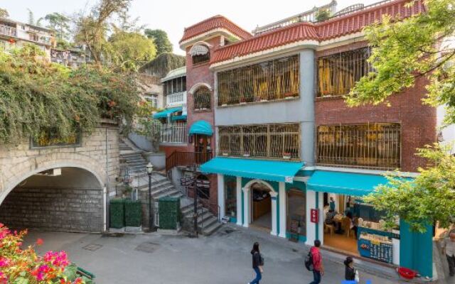 Xiamen Gulangyu Longshan Villa Cafe Hostel