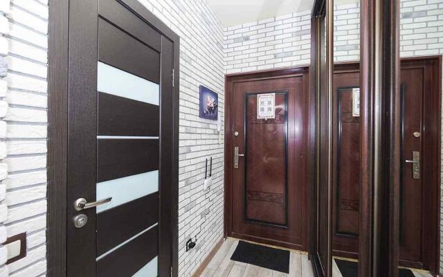 Apartment-NSK in Gorsky 69/1