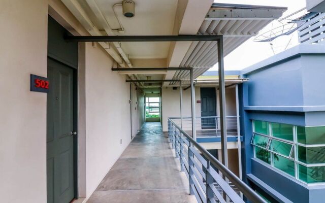 Nida Rooms Soi 71 Metro Ladprao