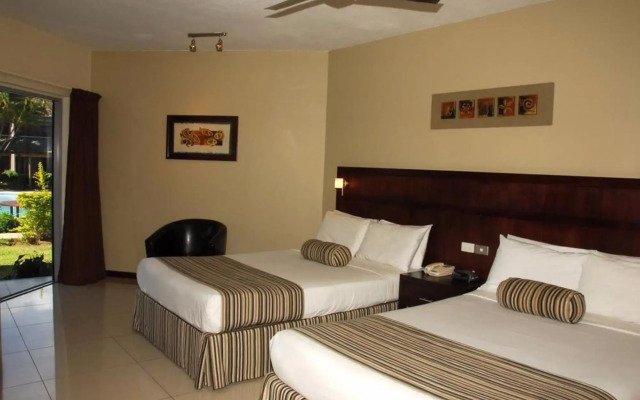 Tanoa Waterfront Hotel