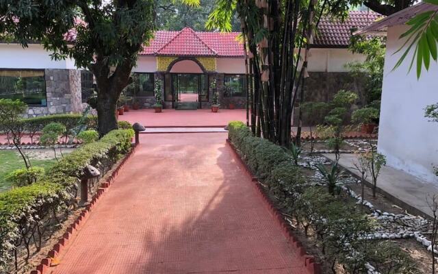 Jungle Leela Resort