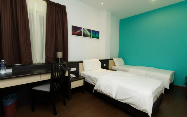 Aurora Boutique Hotel