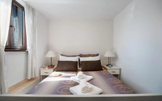 Luxury Apartments Perko