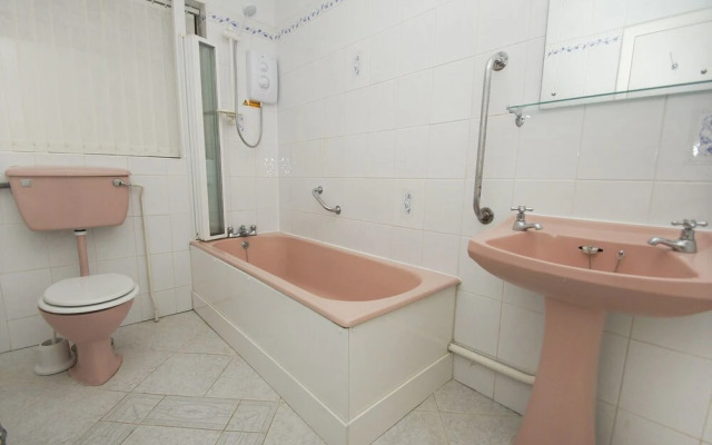 Dean Court Bungalow Parking by Brighton Holiday Lets