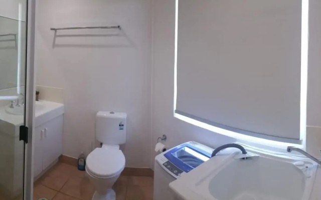 Sea View Villa. 2 bedroom. Sleeps 4. Free WIFI