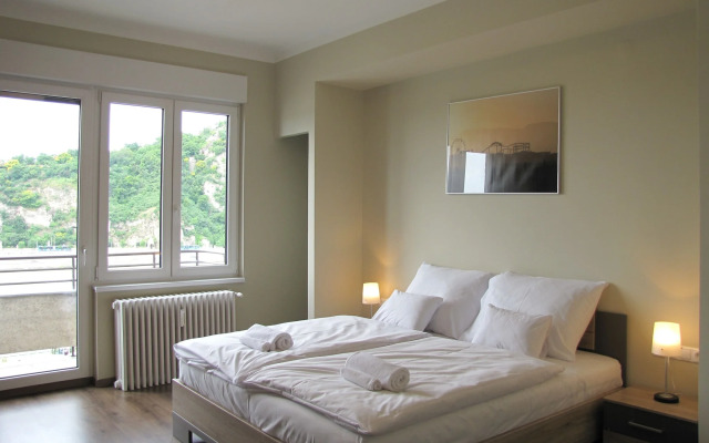 Vaci Apartment Danube
