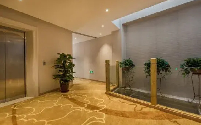 Xinchen  Resort  Hotel