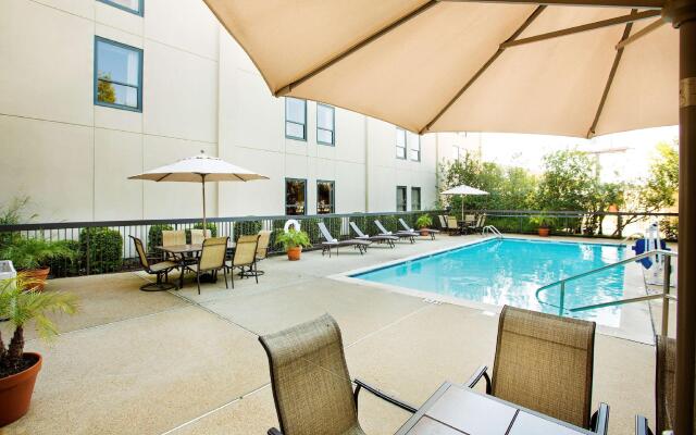 Hampton Inn Metairie