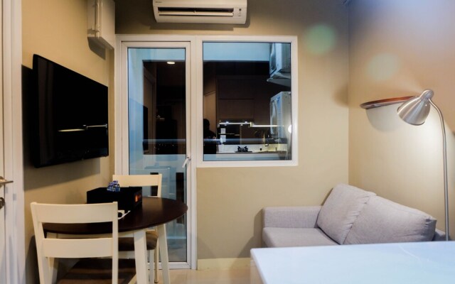 1BR Fully Furnished Apartment at Green Pramuka