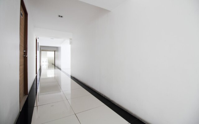 SLT Apartment Bangkok