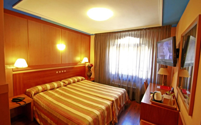 Paris Centro Hotel