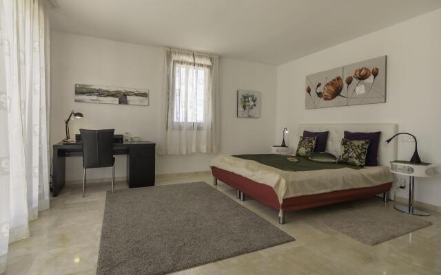 28039 - Great penthouse near beach