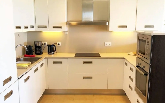 Amazing Sunset Golf-course Villa for up to 7