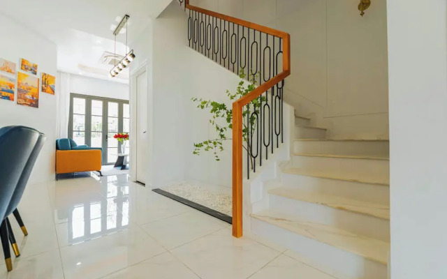 Luxury 3 br La Fleur Villa-Novaworld PT