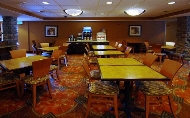 Holiday Inn Express & Suites Denver SW-Littleton by IHG