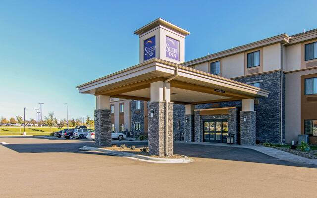 Sleep Inn & Suites West-Near Medical Center