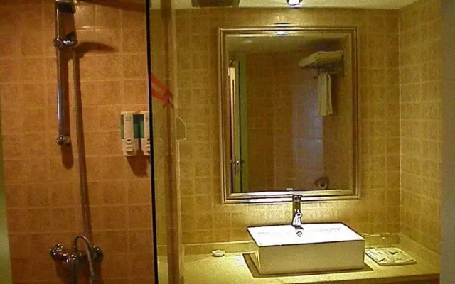 Laimei Holiday Hotel