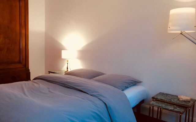 Chambres d'Hotes Au six
