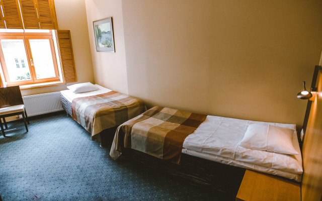 Hanza Hotel