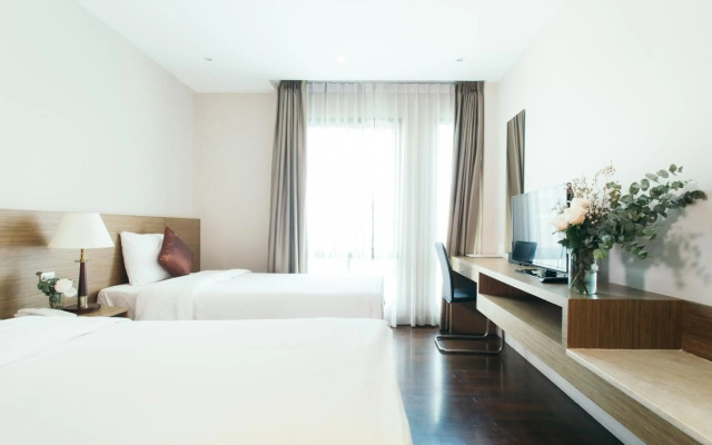 Thomson Residence Hotel