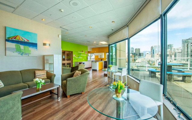 Grand Park Hotel & Suites Downtown Vancouver, Ascend Hotel Collection