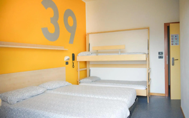 Hotel Morfeo - Young People Hotels