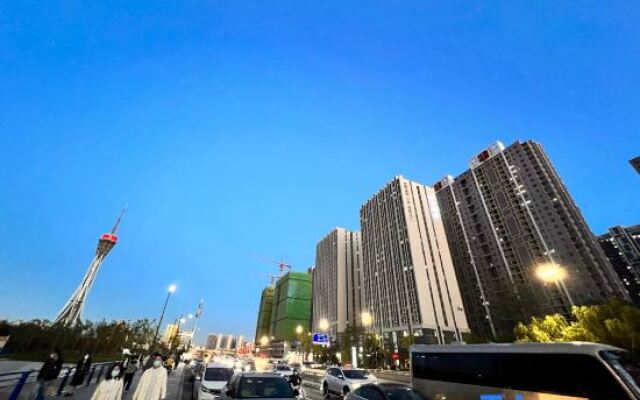 Xana Hotelle (Zhengzhou Fu Tower Qilihe Metro Station)