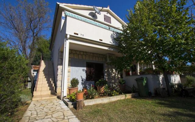 Apartment Nekic