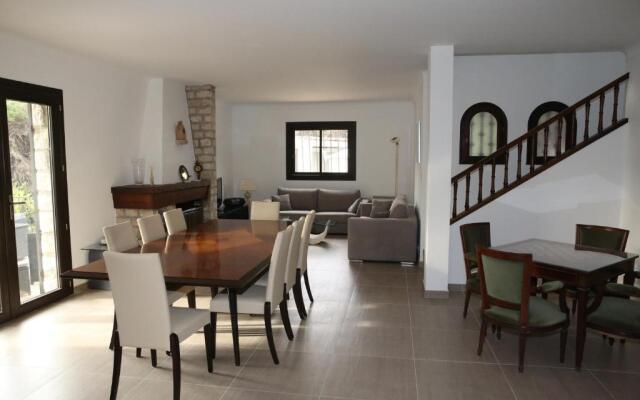 Villa Roquefort Les Pins