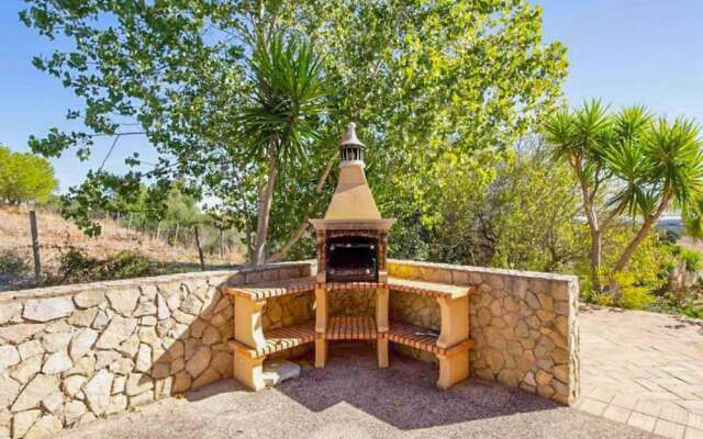 Villa Irene in Mexilhoeira Grande