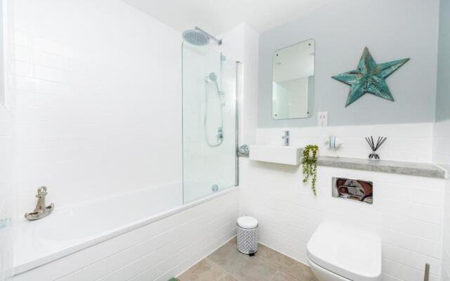 Luxury, Modern, 1 Bed, Citycentre,familyfriendly