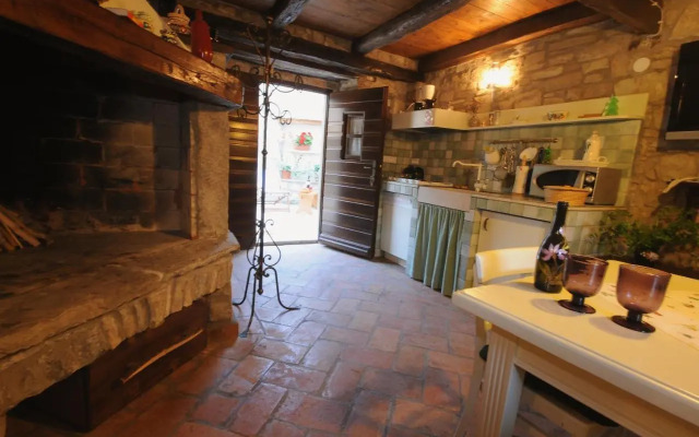 Holiday Homes Poli Svetega Antona