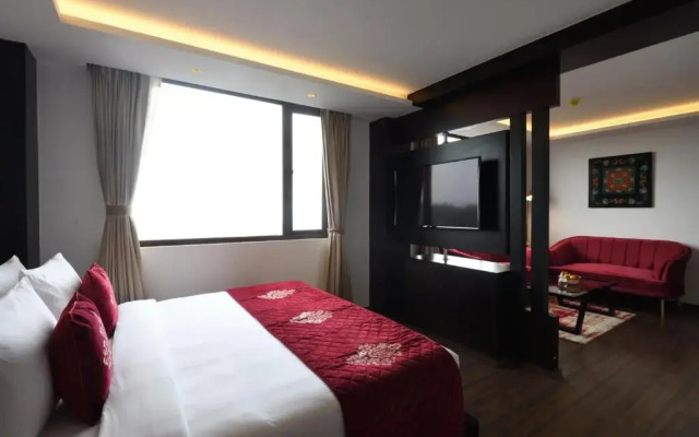 Ramada by Wyndham Gangtok Hotel & Casino Golden