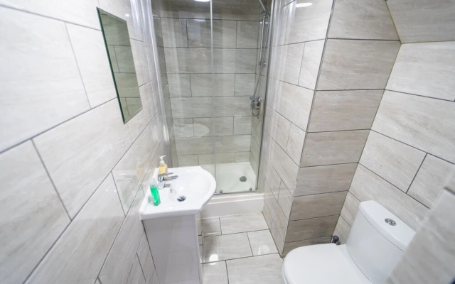 966 Pershore Road Studios In Guest House