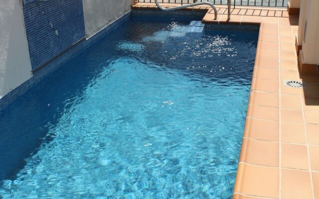 Frontline Penthouse With Private Pool