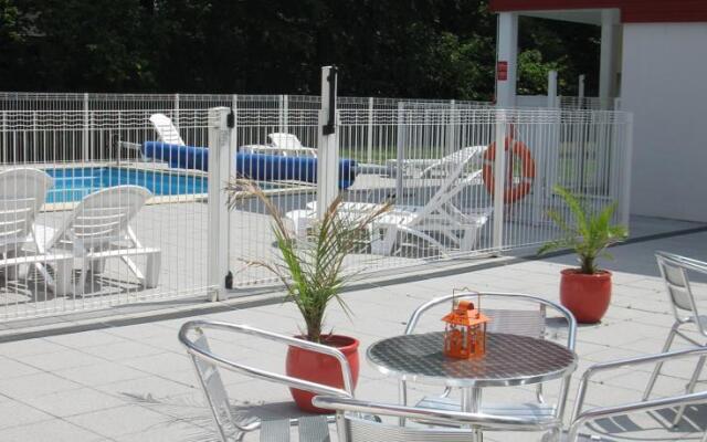 Univea Suites Nantes La Beaujoire
