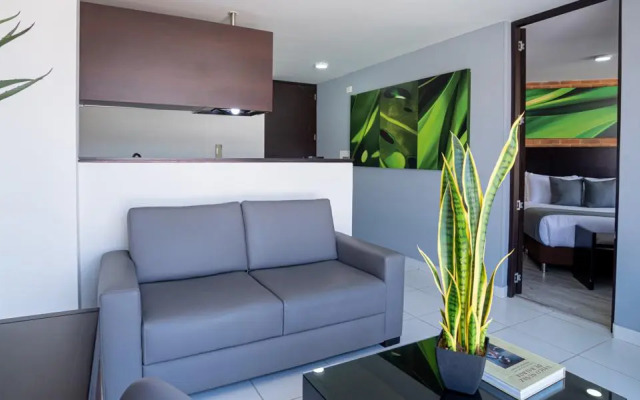 ICON 48 Luxury Apartasuites