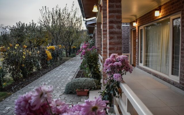 The Orchard Retreat & Spa, Srinagar