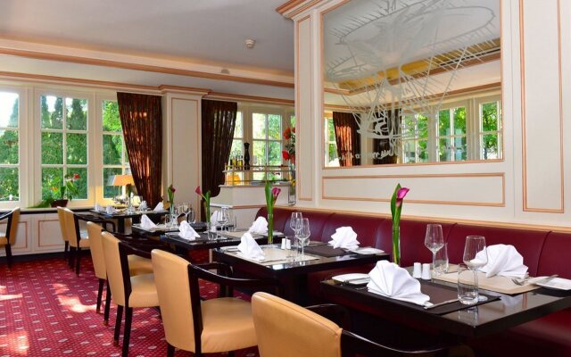 Courtyard by Marriott Hamburg Airport