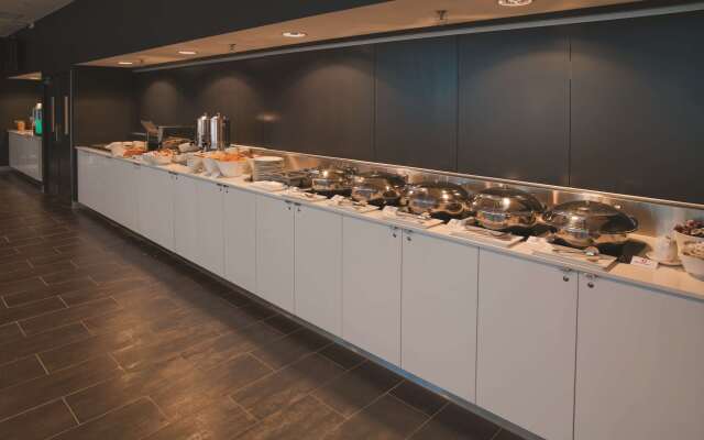 Travelodge Hotel Melbourne Docklands