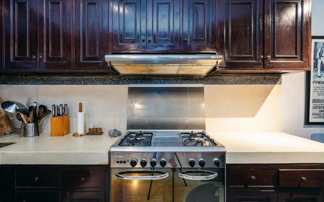 5Min WALK TO Beach - PRIVATE POOL MAHAYANA VILLA