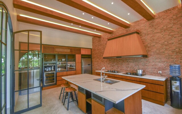 Veluvana Garden Estate