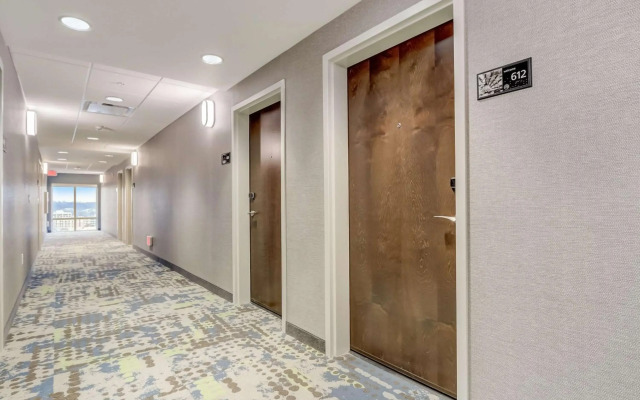 Hampton Inn & Suites Cincinnati Midtown Rookwood
