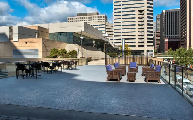 Sheraton Inner Harbor Hotel