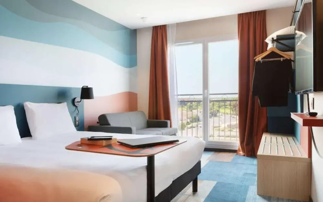 Ibis Styles Miramas - Provence