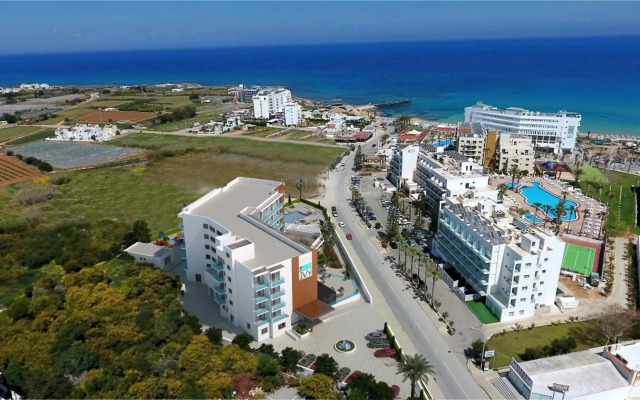 The Blue Ivy Hotel and Suites