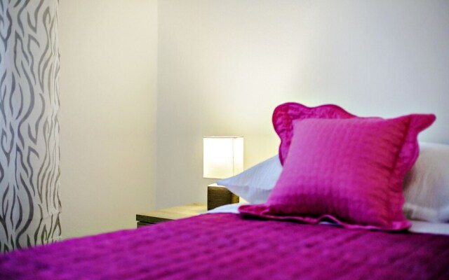 Centraly Located Charming Apartment