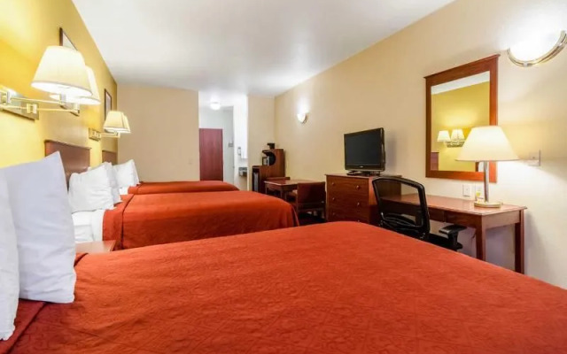 Holiday Inn Express Wichita North - Park City