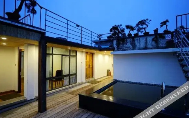 Taohuayuan Hostel