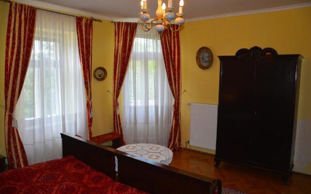 Guesthouse Leški Dvor